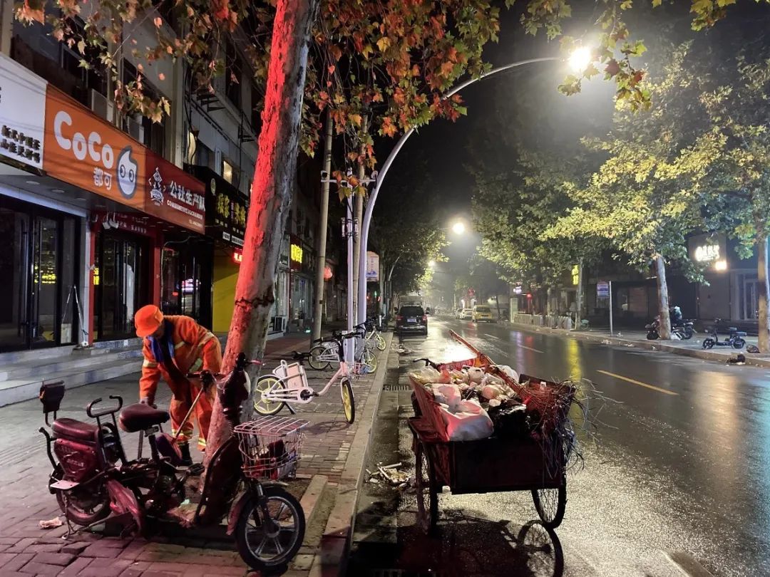 凌晨时分的临沂,我看到了不一样的生活