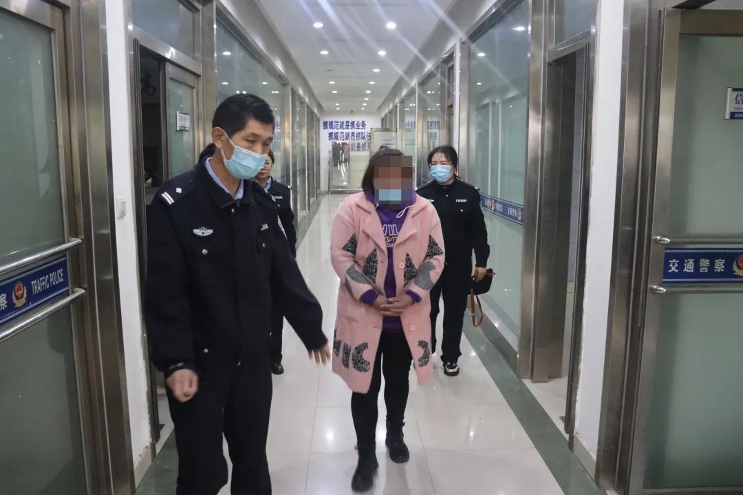 违章分不够扣,怎么办?“买分卖分”临沂俩人彻底“栽了”