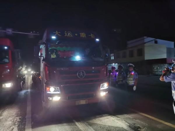 异地用警，交叉执法！临沂公安交警重拳整治货运车辆交通违法