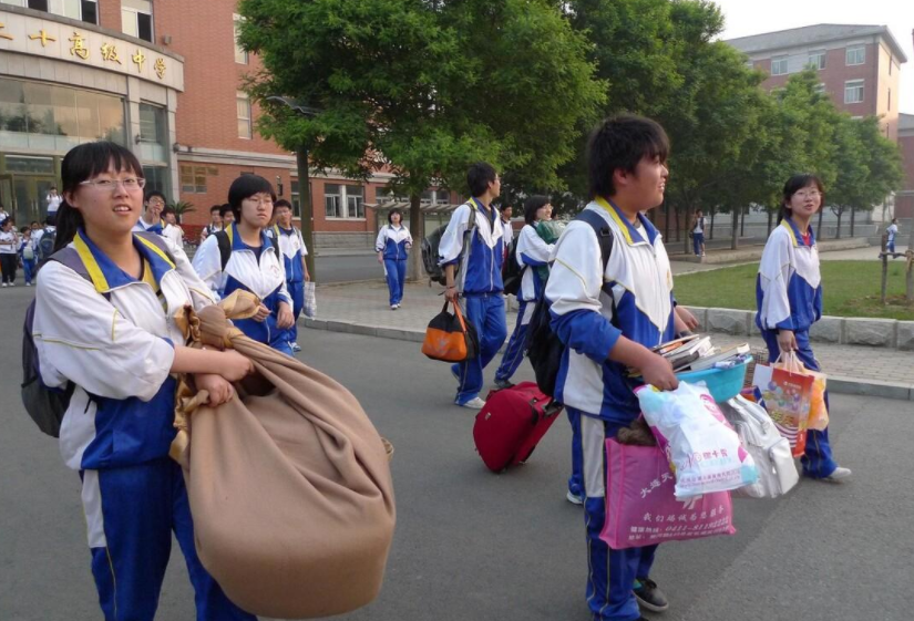 痛过才知道,初中住校生和走读生的差距,将在初二后逐渐显露