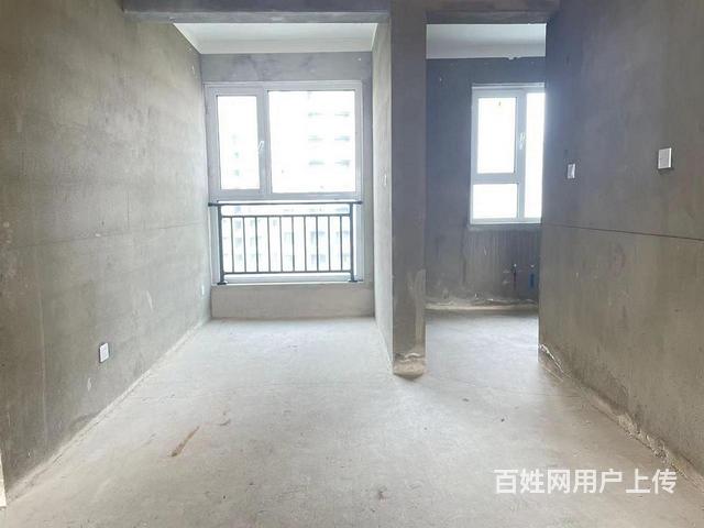 急 售！致远翡翠湖，好楼层，户型好，价格可谈。