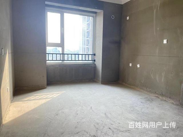 急 售！致远翡翠湖，好楼层，户型好，价格可谈。