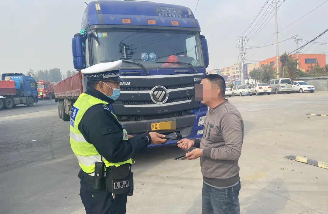 重拳出击，整治大货车交通违法“顽疾”！