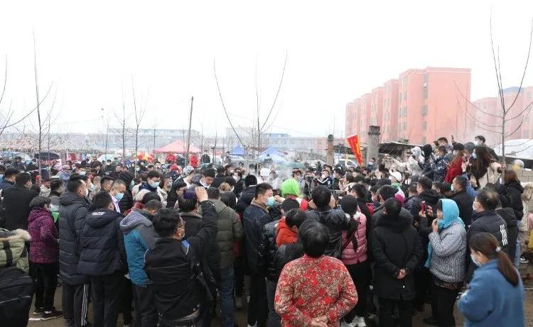 临沂“拉面哥”归来,莫让“流量”扰了他的平静