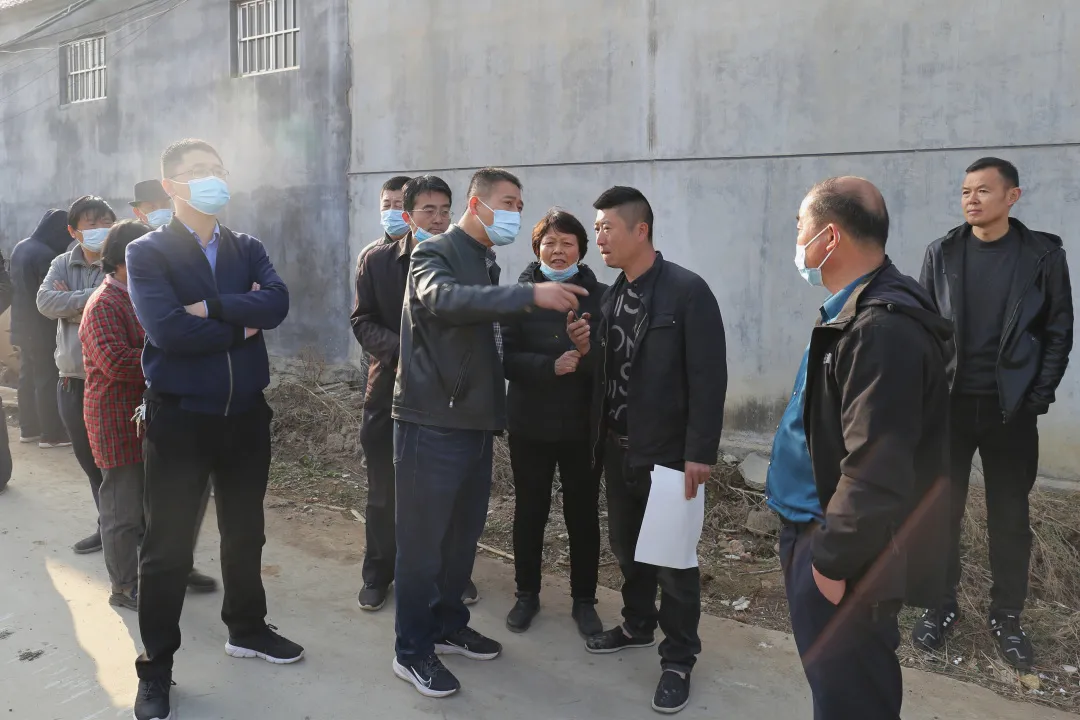 临沂这几处违法建筑,拆了!挖掘机、铲车齐上阵
