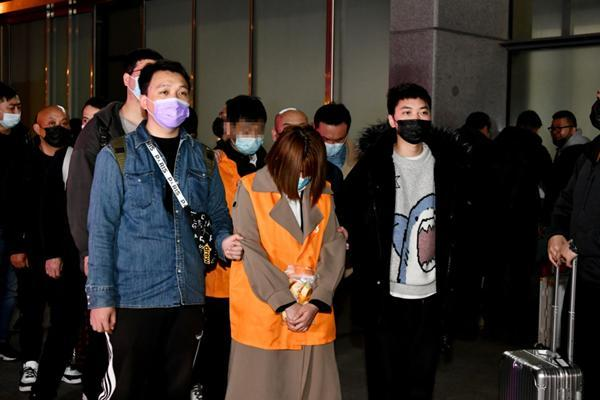 诈骗7亿元,一奶茶加盟公司90人被抓!快招类公司面临穷途末路