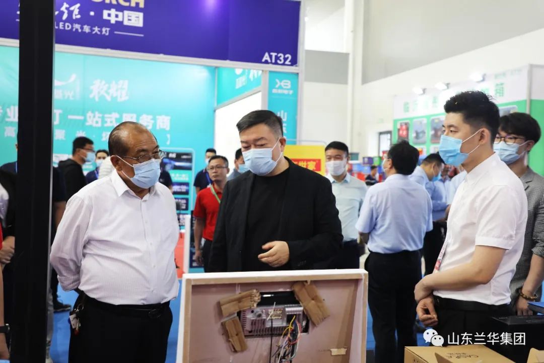 中国(临沂)汽车后市场博览会暨汽车内饰美容改装展盛大开幕