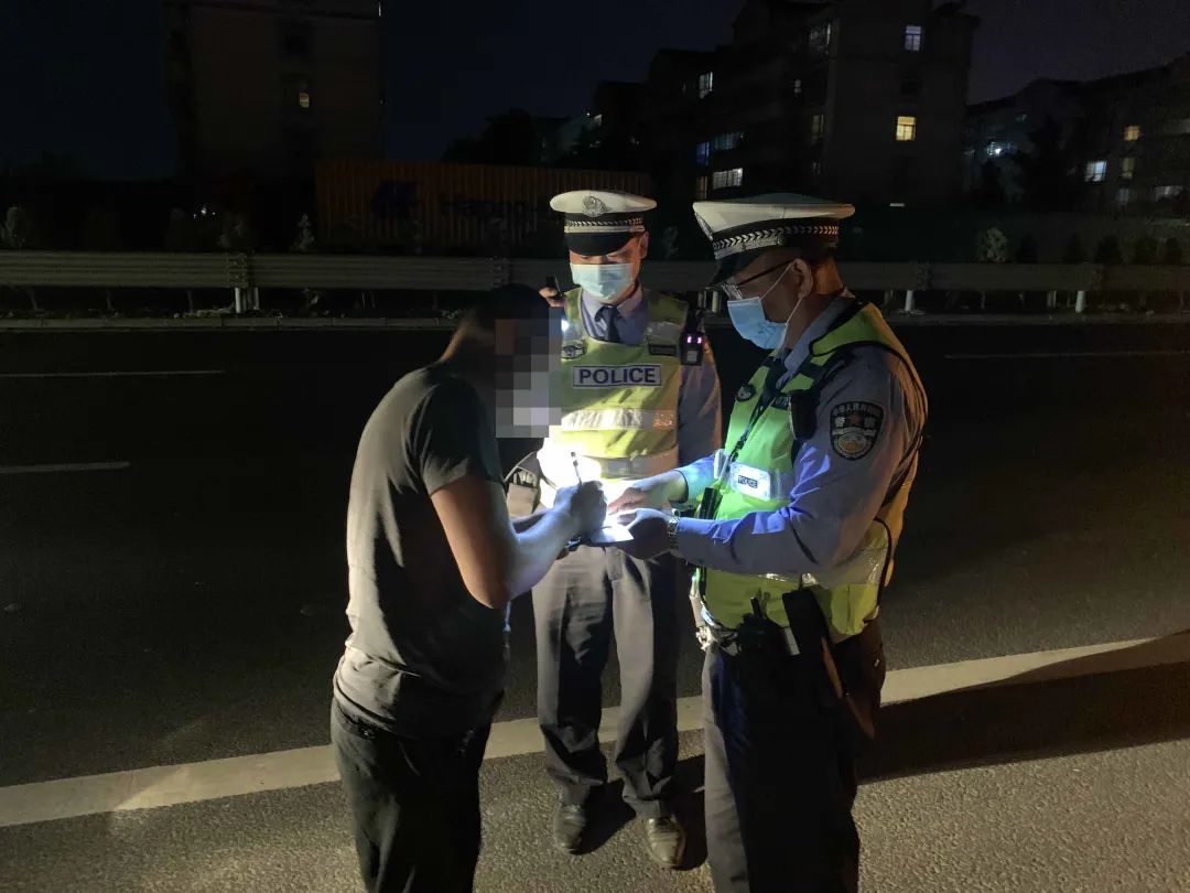 重拳出击！严查这类车！