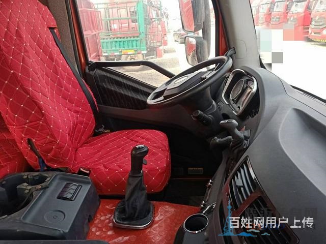出售精品二手解放牵引车 460马力，国五，双驱轻体
