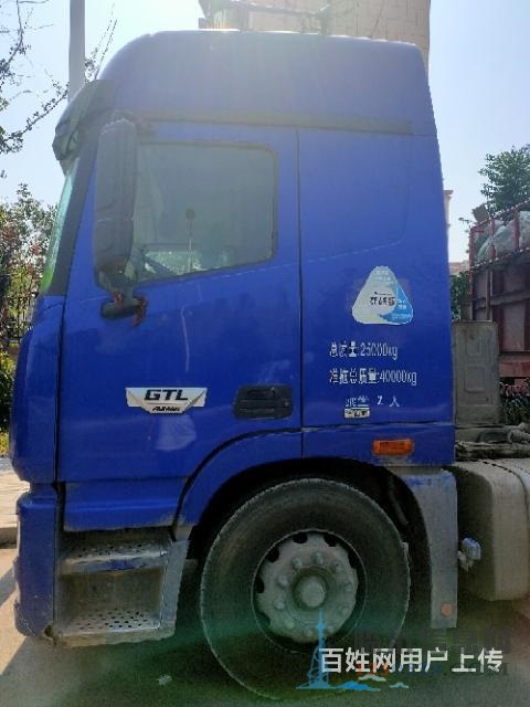 个人转让19年欧曼半挂侧翻自卸车，国五，精品车况