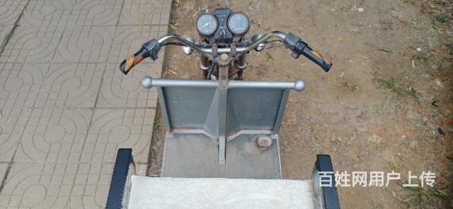 电动三轮车