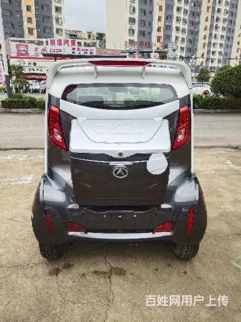 九九成新丽驰电动轿车