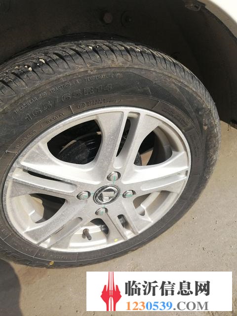 急售比德文四轮电动车M8一台，准新车
