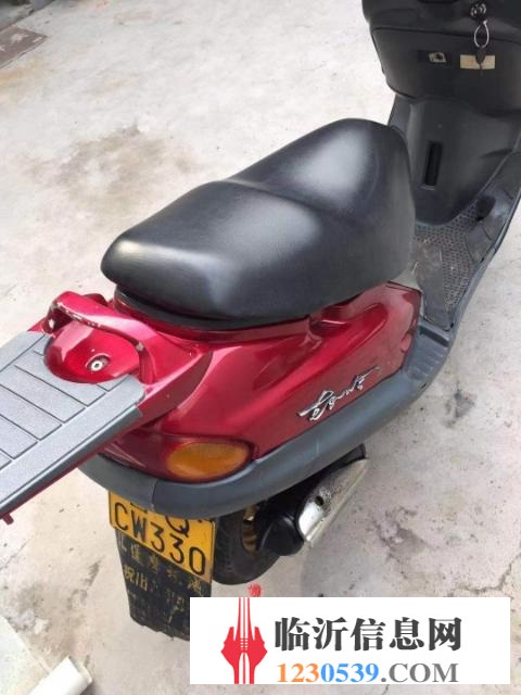 摩托车