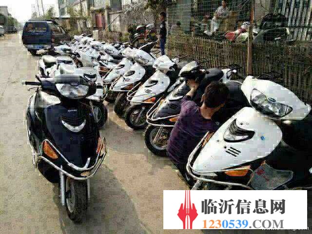 长年出售各种品牌二手摩托车