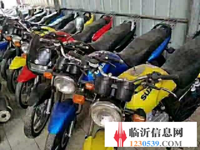 长年出售各种品牌二手摩托车