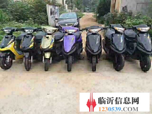 长年出售各种品牌二手摩托车