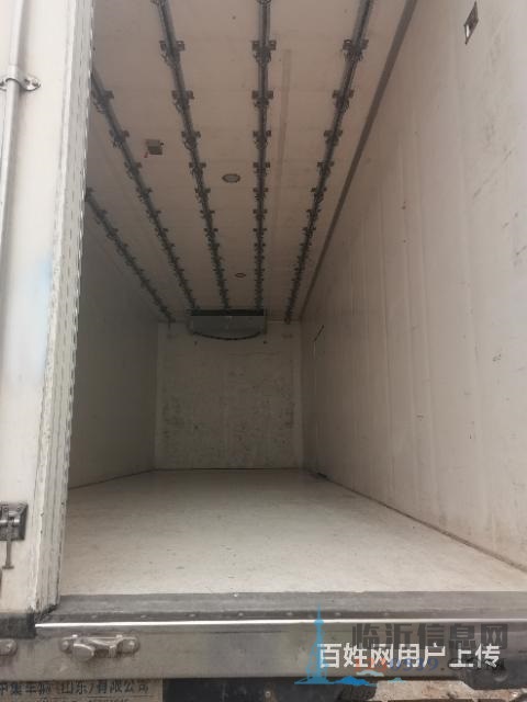 东风天锦冷藏车 单桥  7.6米 国5
