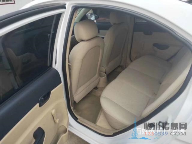 现代 雅绅特 2008款 1.4 手动 舒适型