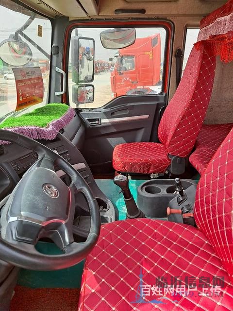 17年二手德龙牵引车 430马力 双驱轻体潍柴动力