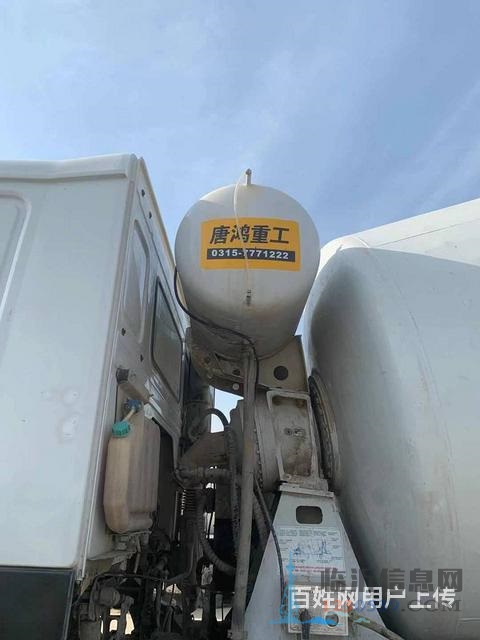 出售18年二手豪沃大20方搅拌车380马力国五
