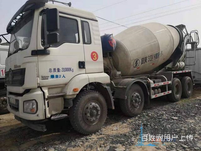 20年轻量化二手德龙搅拌车出售 340马力大12方