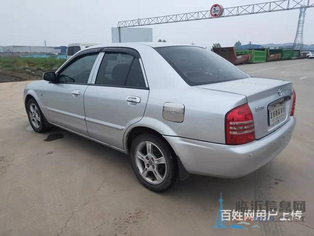2008年海马轿车