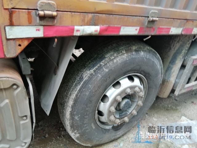 350马力9.6米米柳汽乘龙H7前四后八高栏