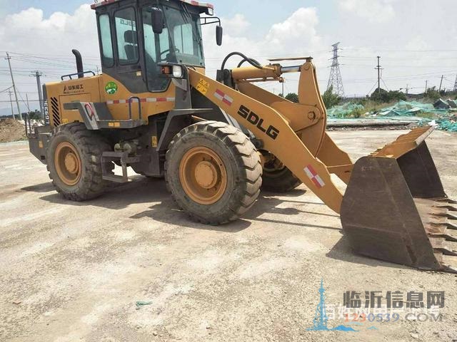 2015年的临工933加长臂装载机低价急售