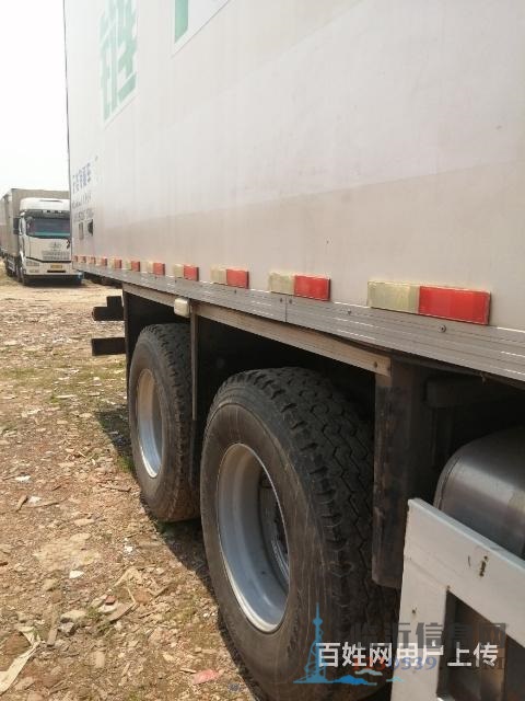 解放J6P前四后八冷藏车