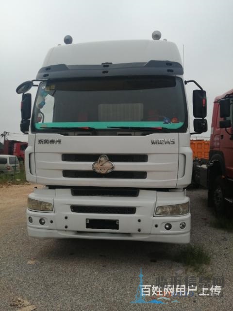 刚到一批国四乘龙M5前四后四厢式货车