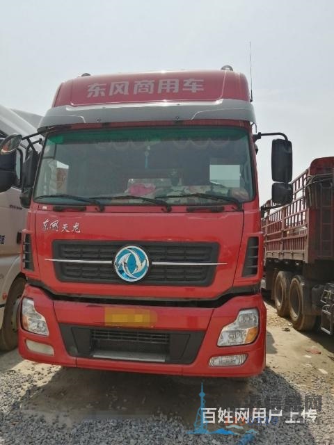 东风天龙新启航牵引车