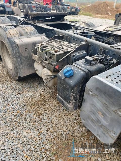 430马力二手解放天威牵引车 双驱轻体 国五可分期