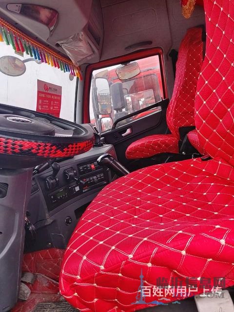 430马力二手解放天威牵引车 双驱轻体 国五可分期
