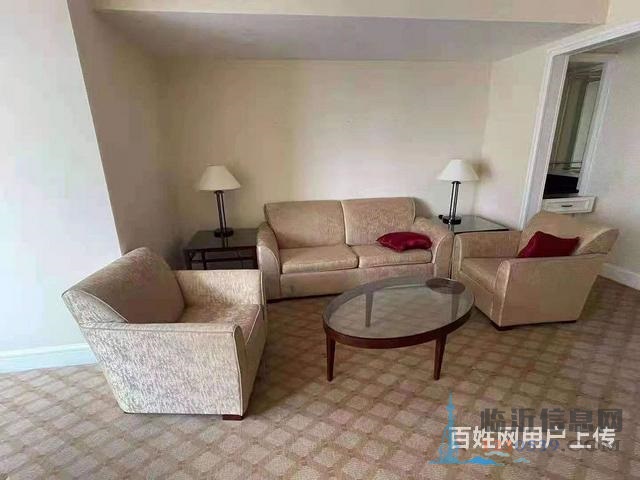 豪华宾馆二手床铺床垫床上用品电器洁具等低价处理