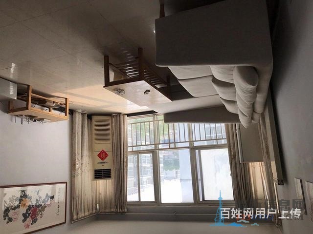 盛世春天 三室两厅 客厅通阳台 采光无遮挡