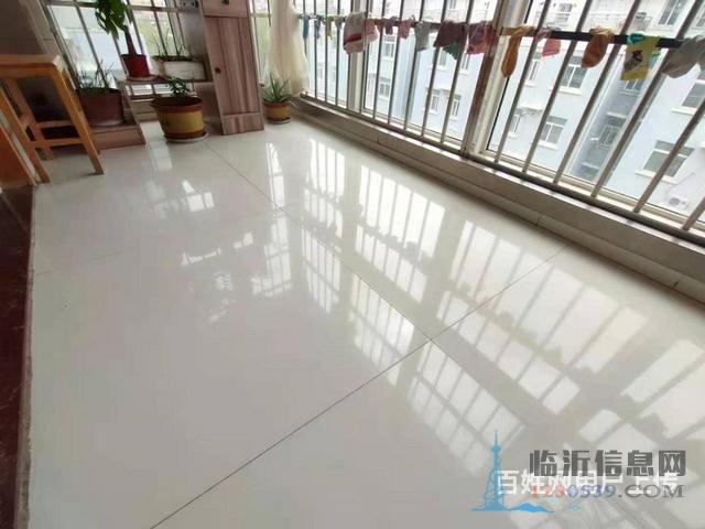 盛世春晖 精装三室两厅 证过二带车位储藏室