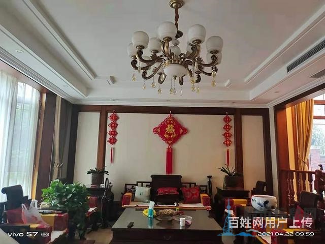 电梯别墅 鼎峰英伦花园 内置电梯 高端大气 户型新颖 可贷款