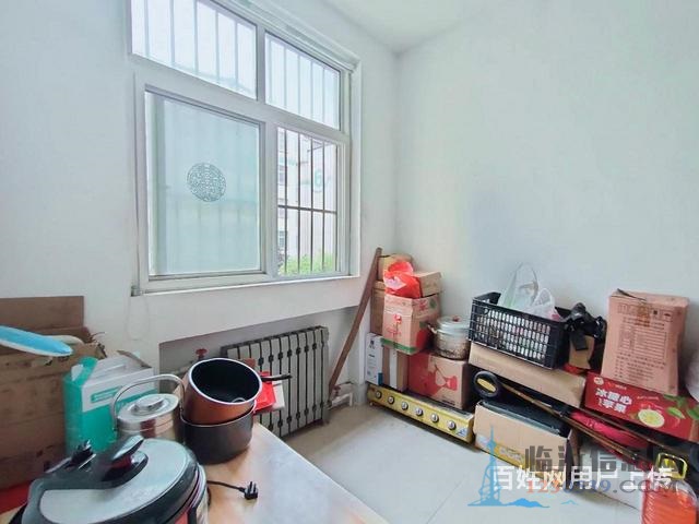 免 税，真实图片，低楼层捡漏三室，全明户型，好采光，新华家园