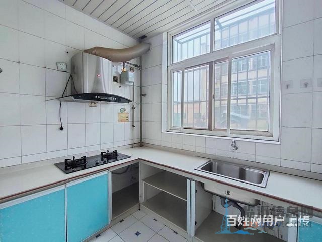 免 税，真实图片，低楼层捡漏三室，全明户型，好采光，新华家园