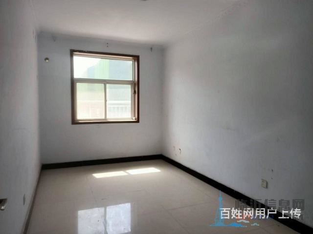 免 税，四室送车库，送小院，南北通透双卫，花园位置，盛世嘉园