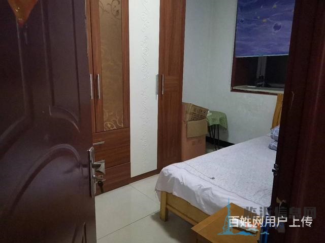 免 税，真实图片，中间楼层，客厅通阳台，双气入户，盛世阳光