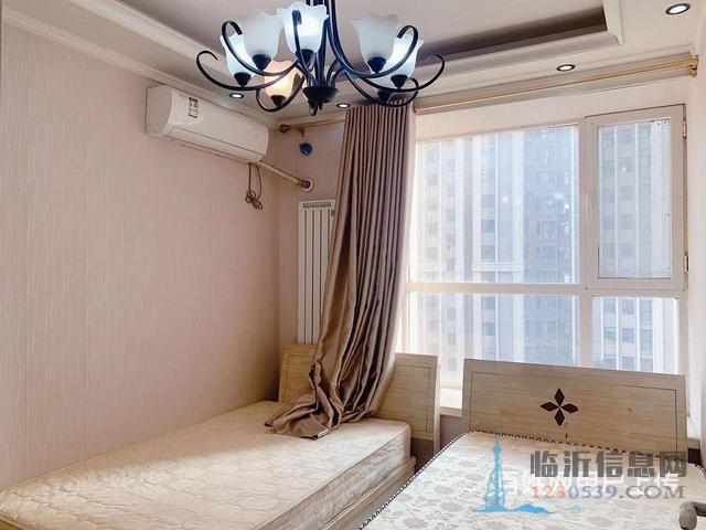 精装修三室 翡翠传奇 多套房源出售 两室三室