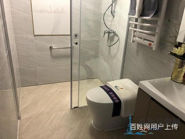 碧桂园城投翡翠外滩刚需三室，精装交房高品质社区