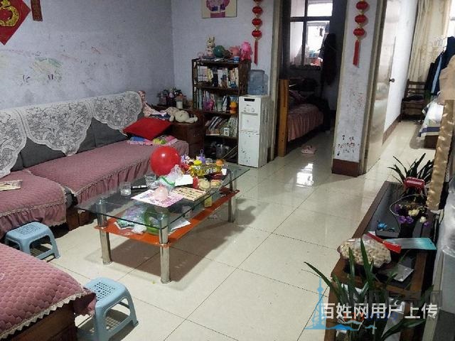 精装修，清泉小区3室1厅1卫，贴近，停车方便证过五，