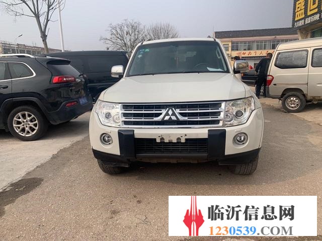 三菱Pajero [帕杰罗] 2011款 3.0 手自一体