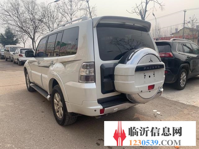 三菱Pajero [帕杰罗] 2011款 3.0 手自一体