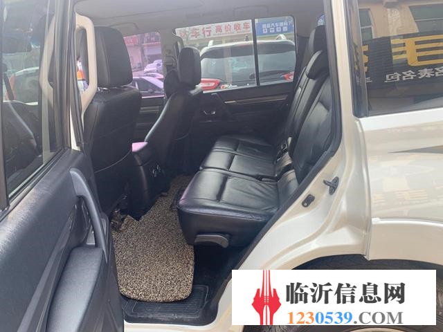 三菱Pajero [帕杰罗] 2011款 3.0 手自一体