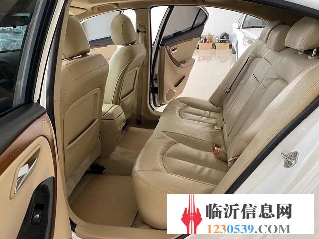 海马M8 2015款 1.8T 手自一体 豪华型