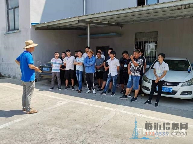 嘉定报考大车证需要多少钱？可以考b2的驾校